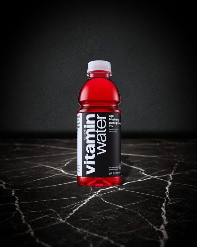 Vitamin Water 20 oz - Açaí, Blueberry.