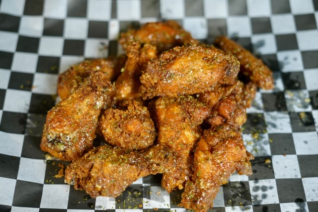 10 Wings.
